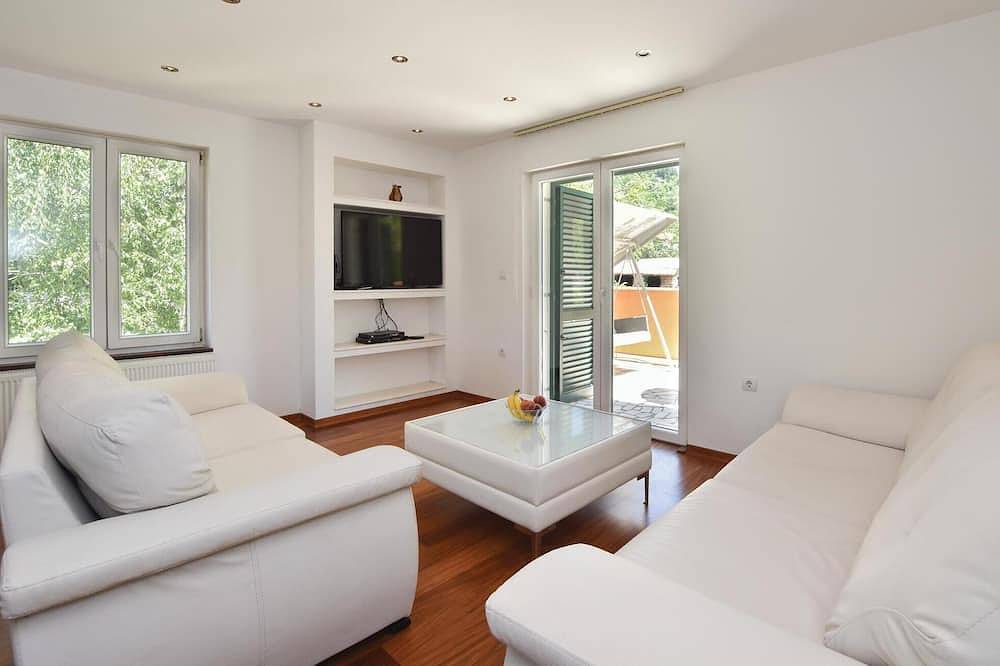 Haustierfreundliches Haus in Sinj mit Sauna in Sinj, Dalmatinisches Zagora
