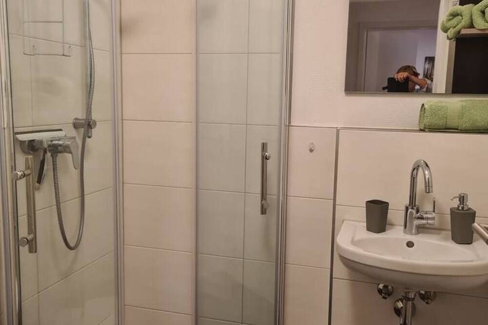 Ganze Wohnung, Schöne Wohnung neben Reiterhof Wasserburg Anstel in Rommerskirchen, Rhein-Kreis Neuss