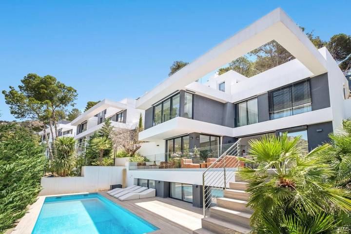 Villa voor 14 personen, with zwembad and uitzicht as well as tuin in Malaga