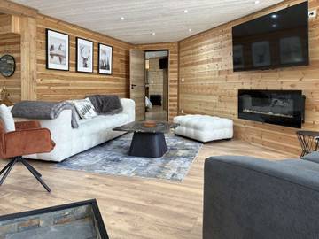 Très bel appartement de 125 m2 et Terrasse 100 m2 face aux pistes