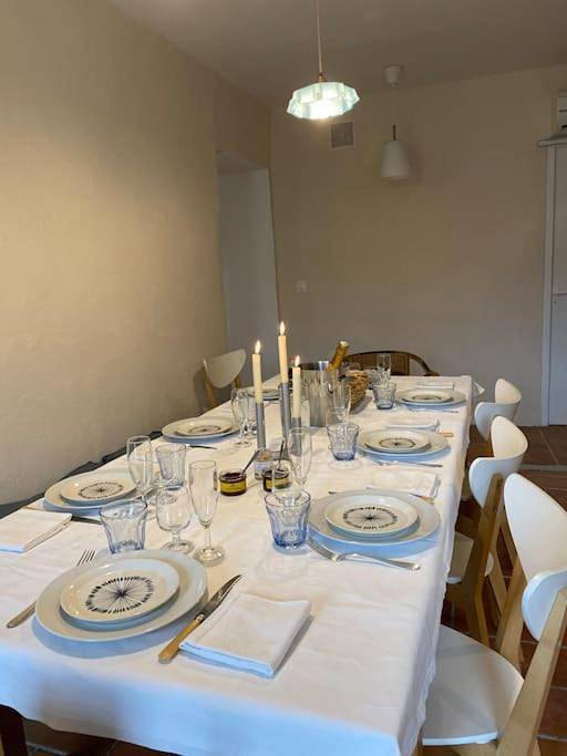 Location de vacances pour 13 personnes, avec jardin et piscine à Bouchet - 4