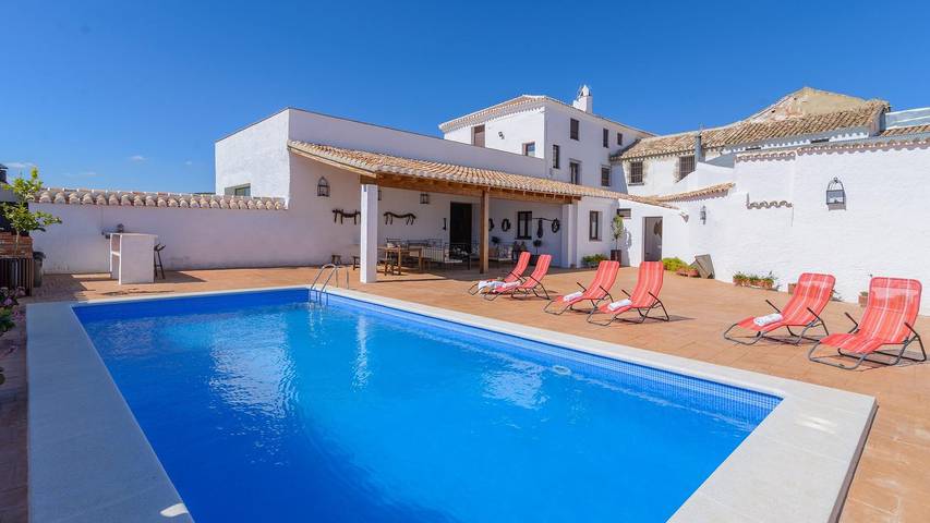 Casa rural para 20 personas, con piscina y balcón/terraza en Archidona - 4
