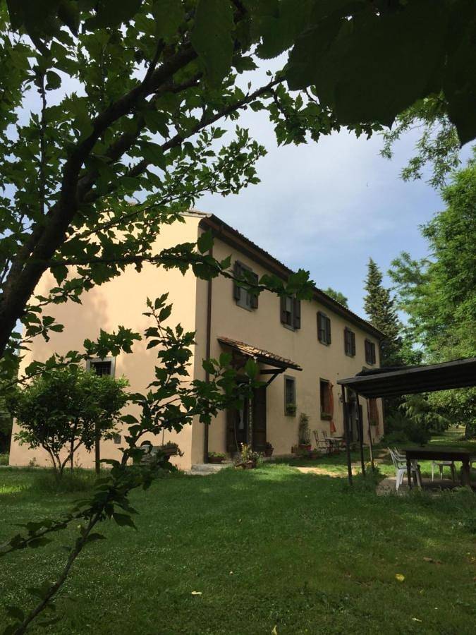 Double or Twin Room with Shared Bathroom in Fauglia, Italienische Riviera
