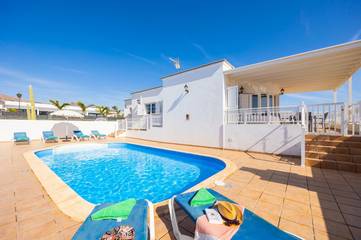 Villa voor 6 Personen in Cortijo Viejo, Yaiza, Afbeelding 2