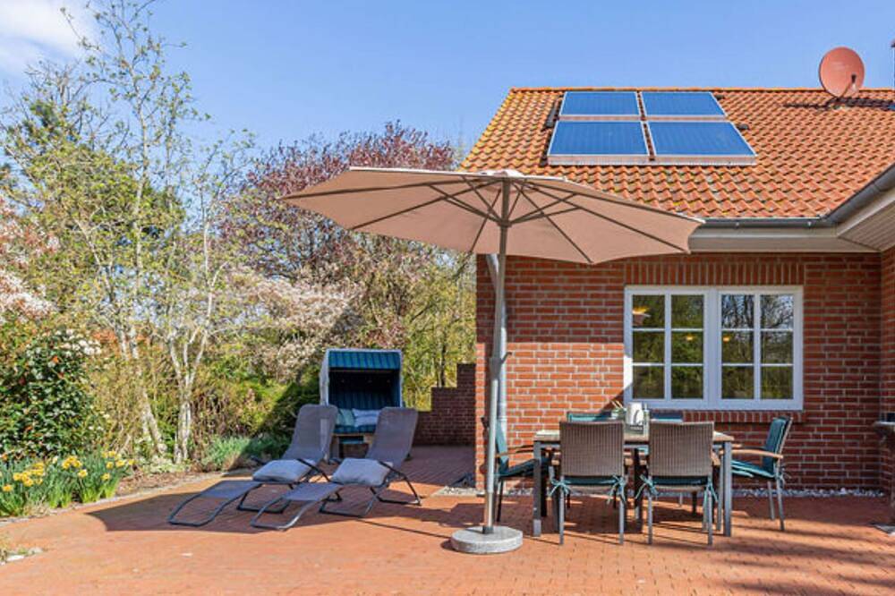 Sonniges und großzügiges Ferienhaus auf dem Ferienhof Wichtelweide auf Fehmarn in Westfehmarn, Gammendorf