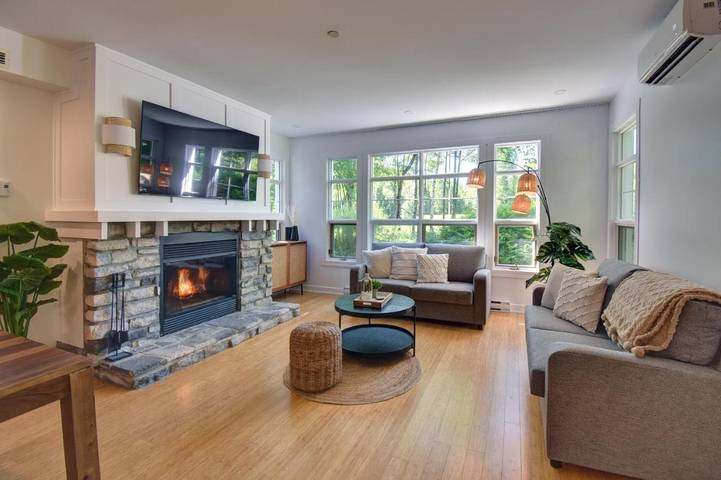 Apartamento de vacaciones para 6 personas, con jacuzzi además de sauna y balcón - 1