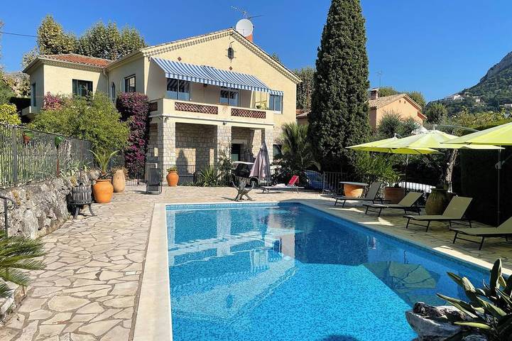 Ferienhaus für 11 Personen, mit Balkon und Garten in Vence