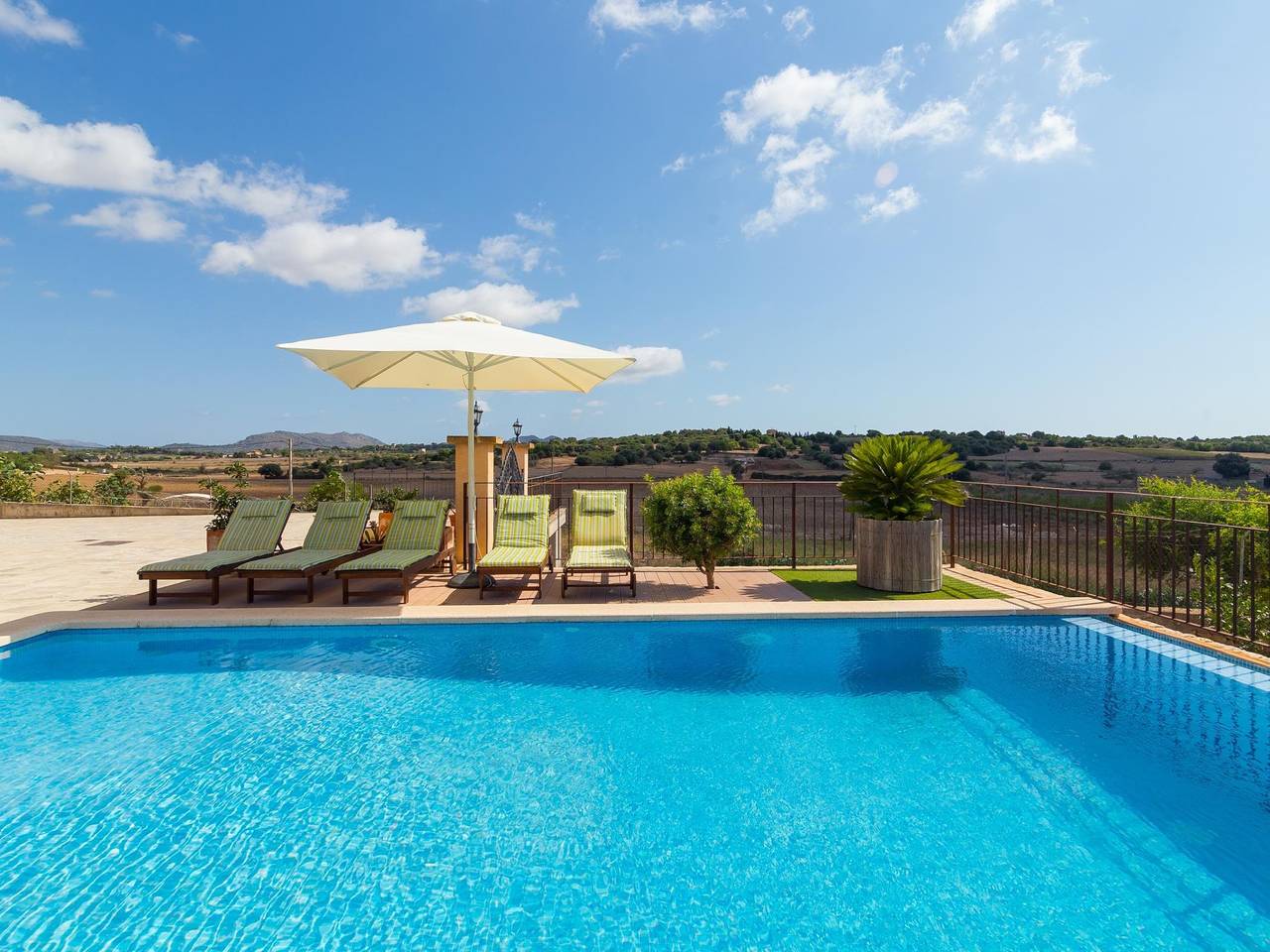 Can Pont - Bonita villa con piscina y jardín en Manacor in Manacor, Mallorca Este