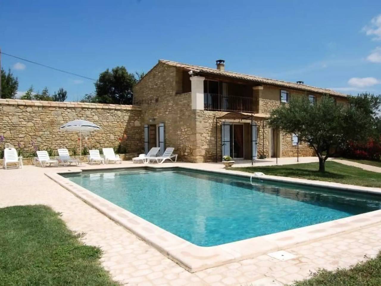 Haus 8 Personen in Saint-Quentin-la-Poterie, Nimes und Umgebung