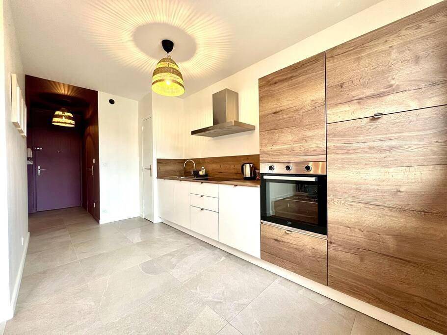 Appartement entier, L'universitaire, Campus, Parking, Montagnes in Gières, Isère
