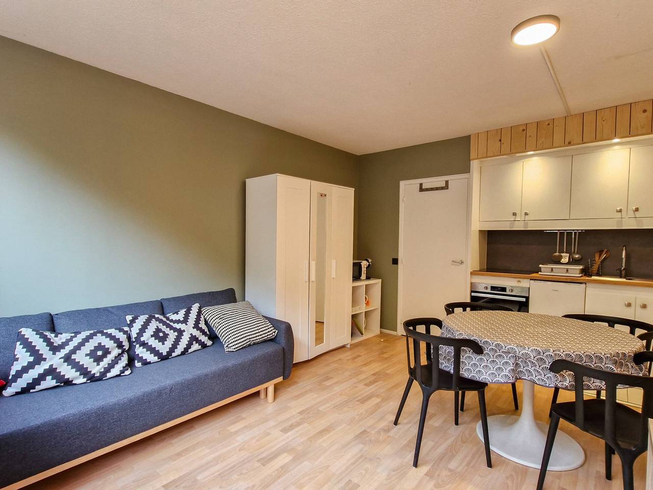 Studio entier, Studio confortable proche des pistes, idéal pour 4 personnes in Flaine, Arâches-la-Frasse