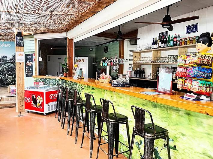 Camping pour 4 personnes, avec piscine et terrasse dans le Sud de la France - 4