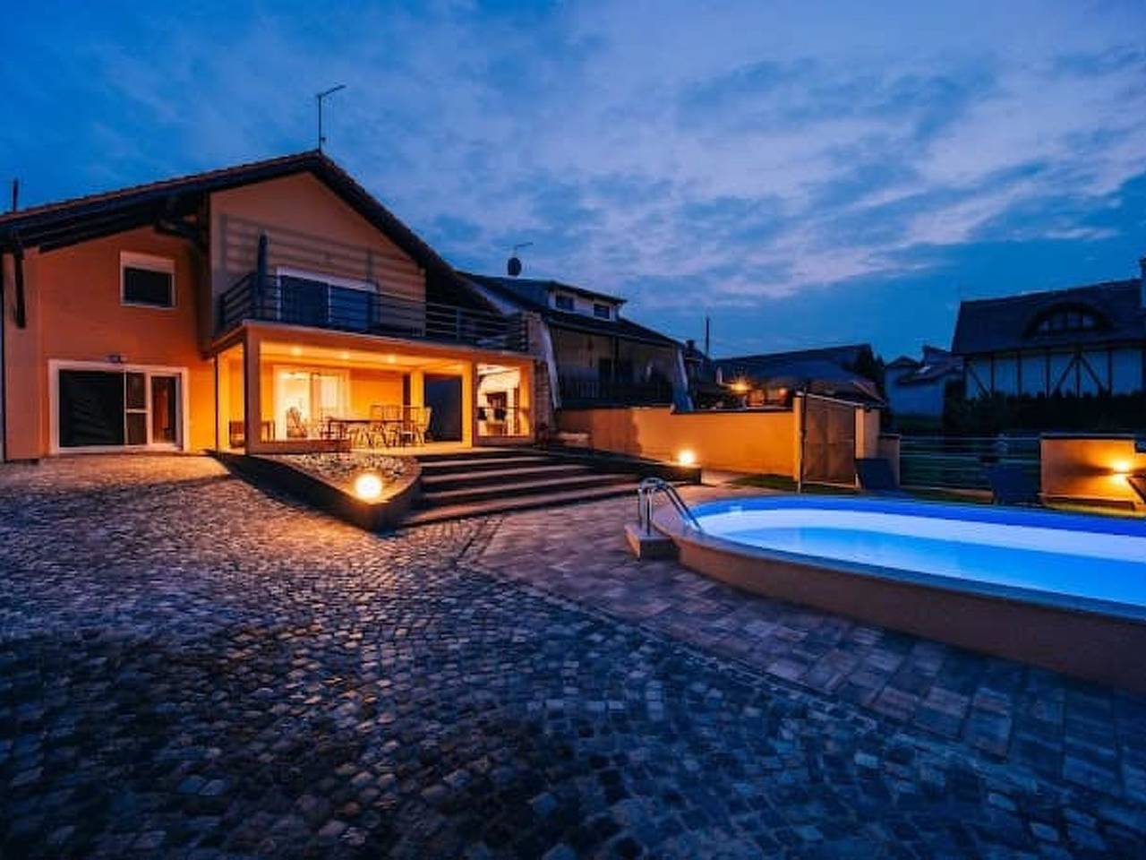 Casa de vacaciones para 8 personas con terraza in Condado de Osijek-Baranja