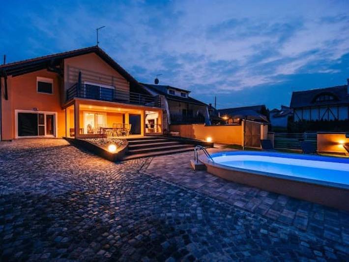 Casa de vacaciones para 8 personas, con jardín - 1