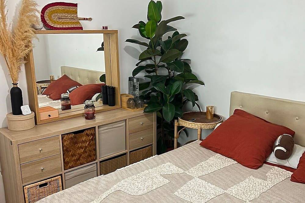 Entire apartment, Duplex de la Gare, Rooftop, Jacuzzi in Corbeil-Essonnes, Essonne