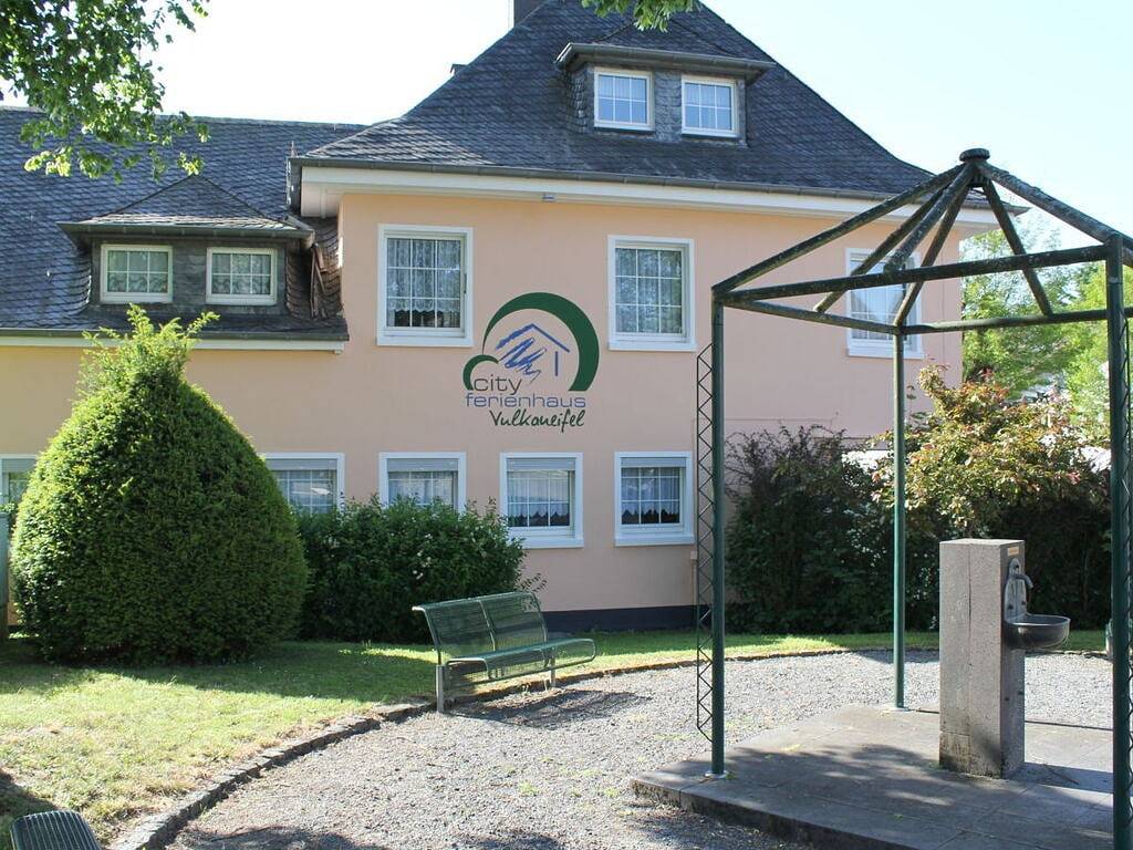 Ferienhaus in Daun mit Sauna für 6 Von Belvilla in Daun, Vulkaneifel