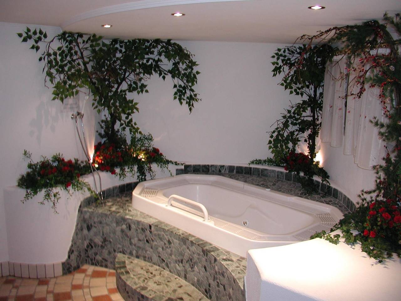 Gasthof Lechner - Komfortzimmer in Oberrasen, Rasen-Antholz