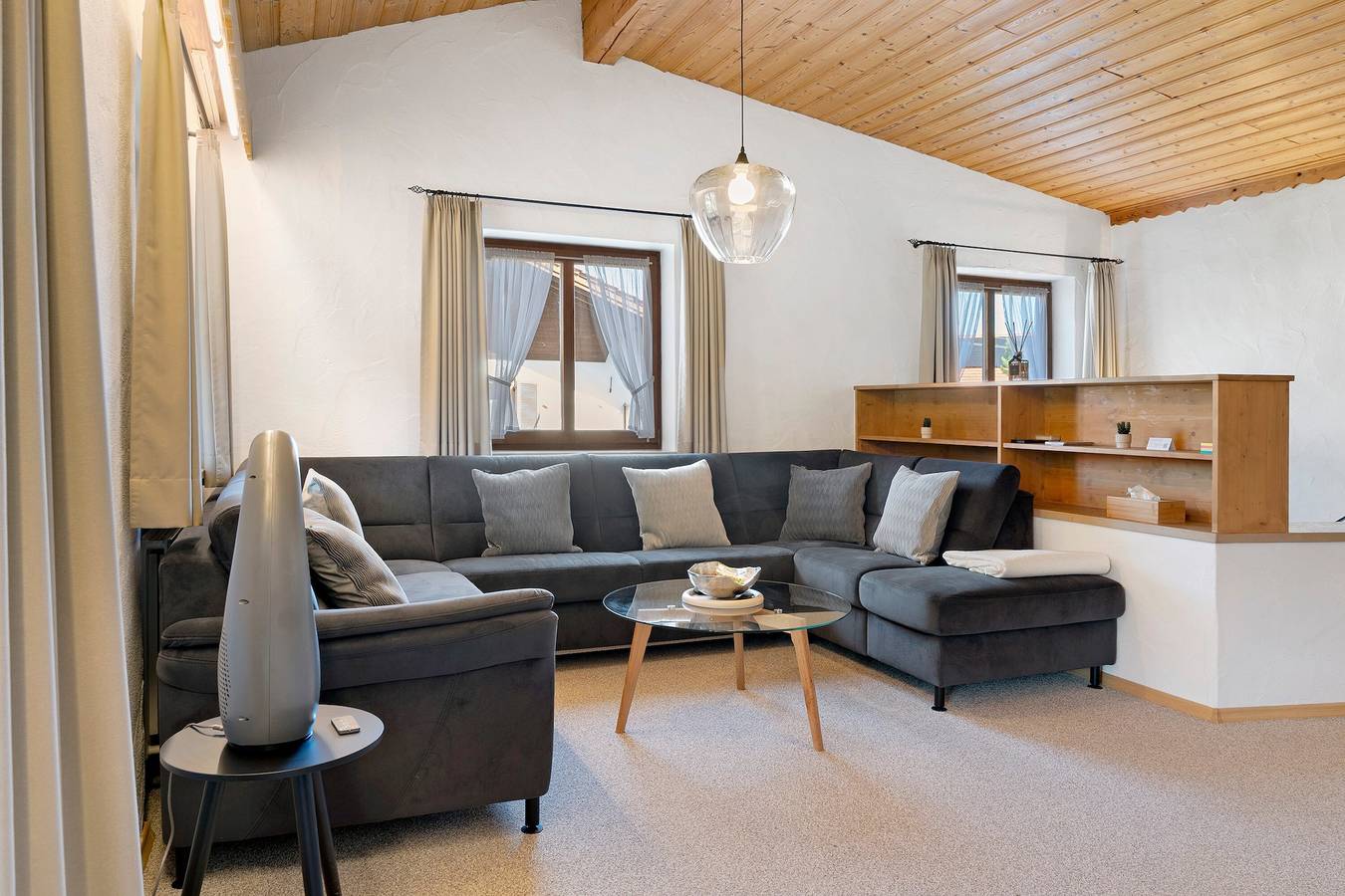 Ferienhaus 'Am See' mit Seeblick, privater Terrasse und Wlan in Bad Bayersoien, Bayerische Alpen