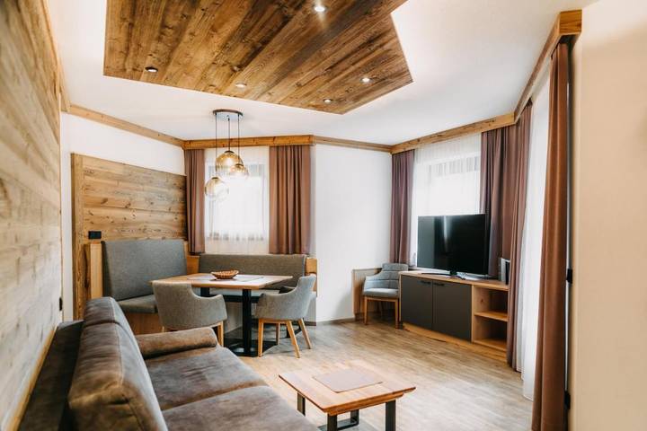 Ferienwohnung für 2 Personen, mit Balkon und Terrasse sowie Garten und Pool in Sankt Jakob in Defereggen - 2