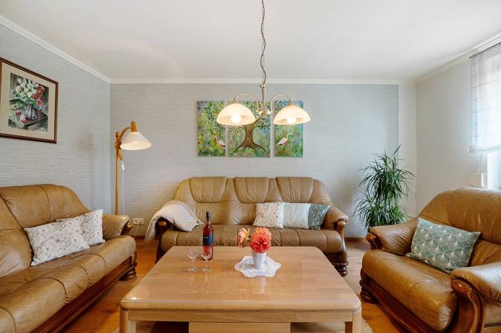 Ferienwohnung für 7 Personen, mit Balkon und Garten
