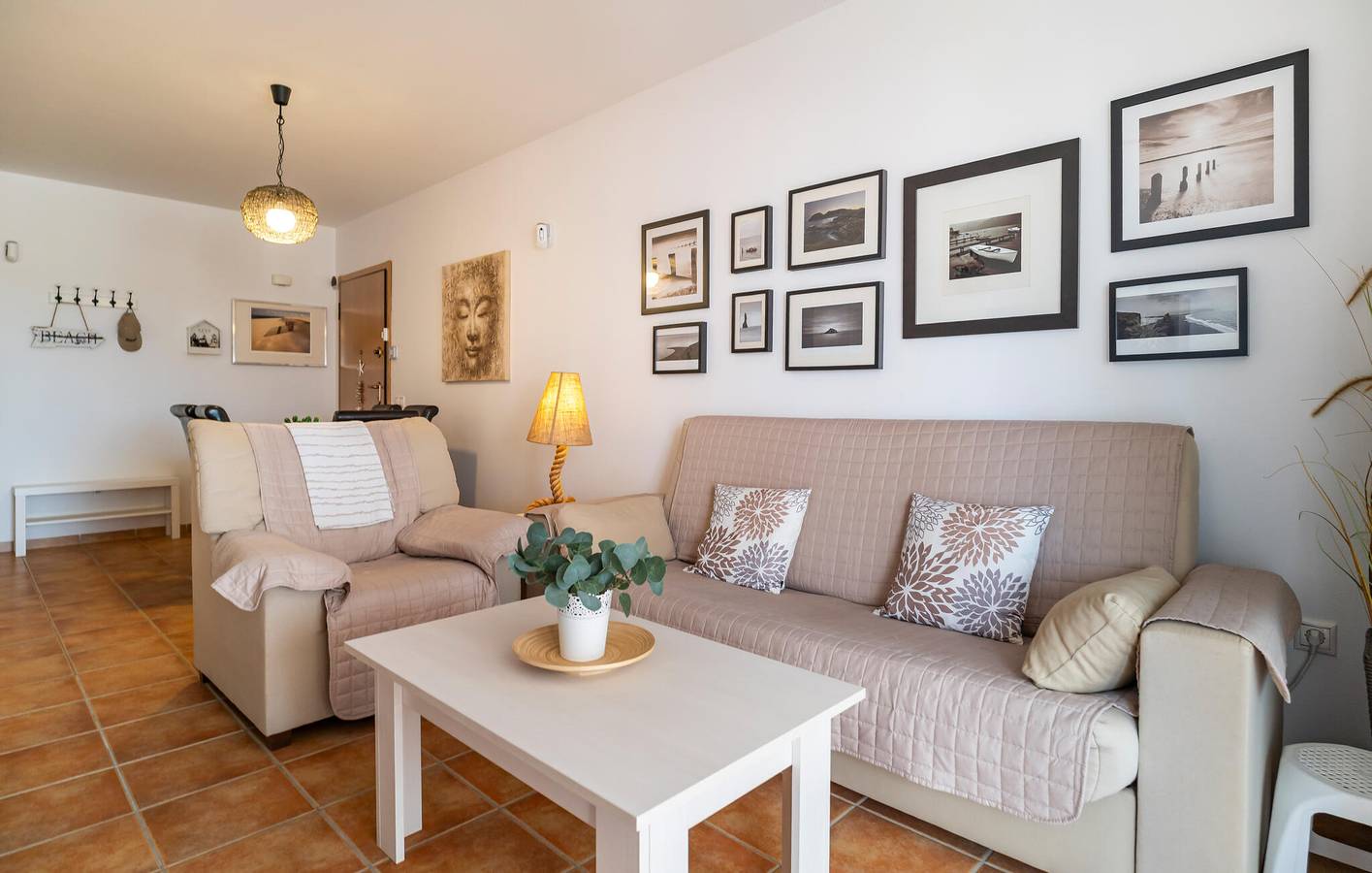 Entire holiday apartment, Luxury Apartment with Pool, AC & Parking 1.5km from Vera Playa in Vera, Costa de Almería