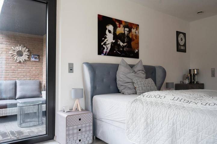 Ferienwohnung für 2 Personen, mit Terrasse und Garten sowie Seeblick und Ausblick in Oldenburg - 2