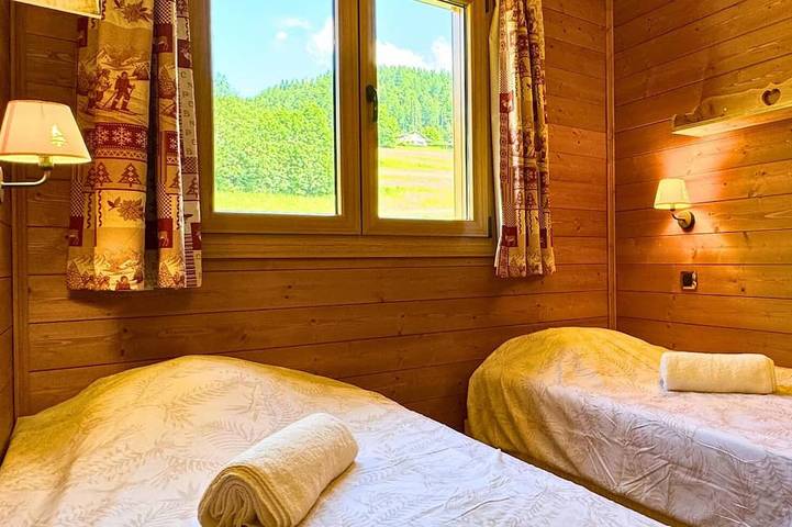 Gîte pour 4 personnes, avec jardin à Mont-Saxonnex - 2