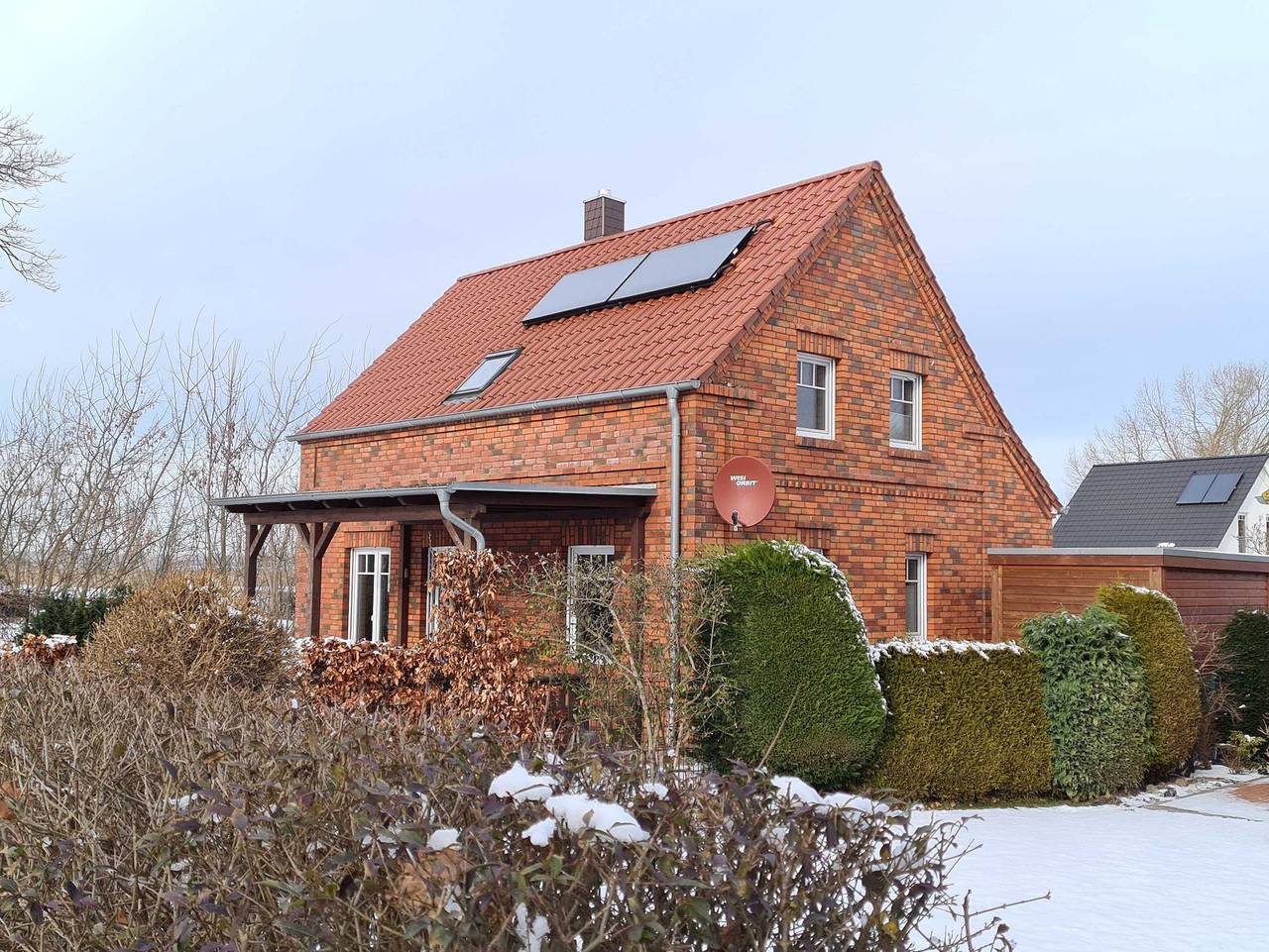 A12 Das rote Haus am Haff Roggow Ostseebad Rerik - A12: 3-Raum-Ferienhaus (90m²; max. 5 Pers.), Kamin, 2 Bäder in Roggow, Rerik