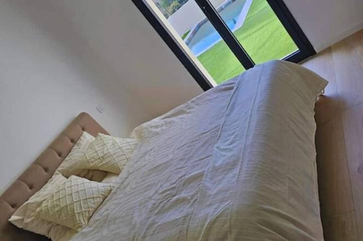 Location de vacances pour 8 personnes, avec terrasse et jardin à Magalas - 2