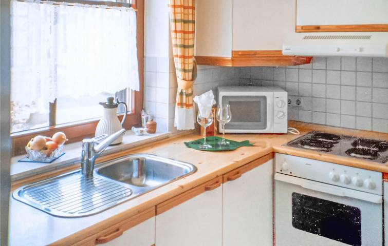 Ferienwohnung für 2 Personen, mit Garten und Terrasse in Gustow - 4