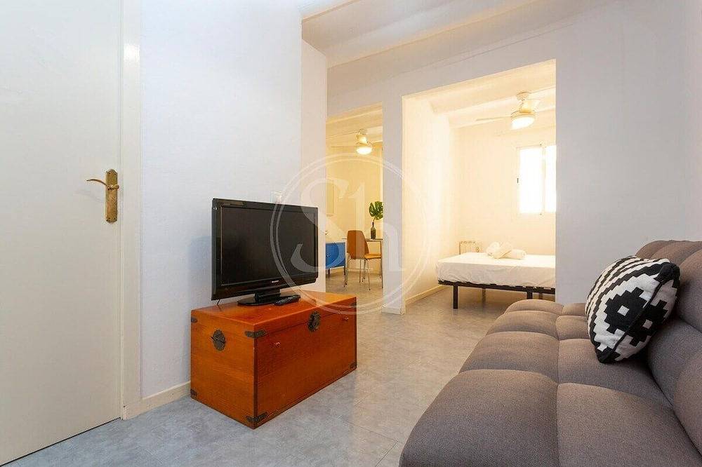 Ganze Wohnung, Cómodo estudio en Gracia in Barcelona Zentrum, Barcelona