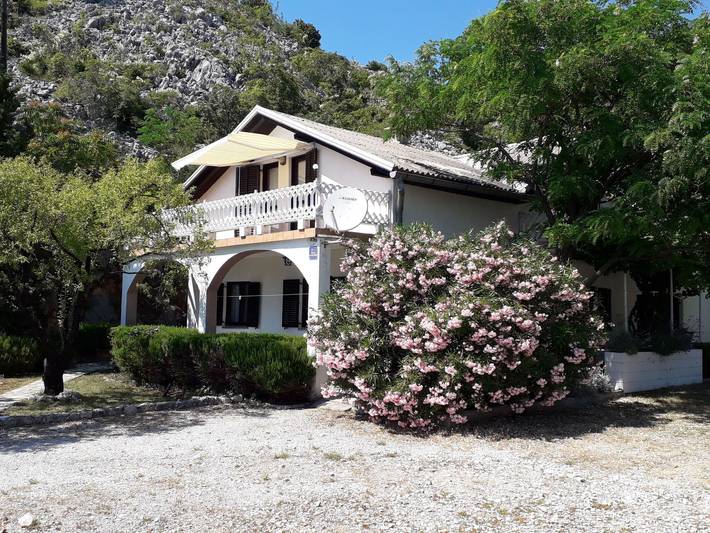 Apartman Beli 1 in Tribanj, Starigrad