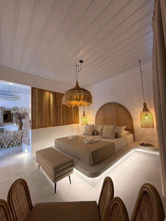 Gîte pour 2 personnes, avec vue et jardin dans Platis Gialos Sifnos