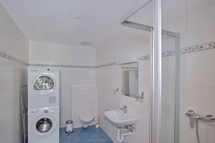 Geheel appartement, CityChalet Appartement/Fewo Alpenrose**** in Interlaken, Meer van Thun
