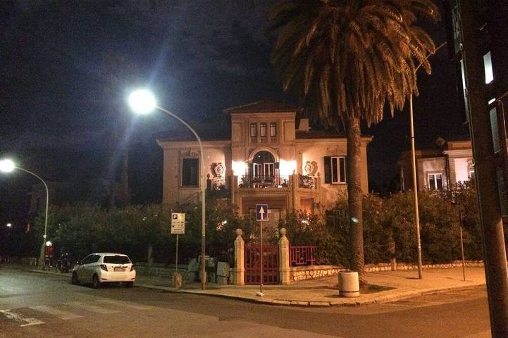 Villa pour 6 personnes, avec terrasse et jardin à Mondello