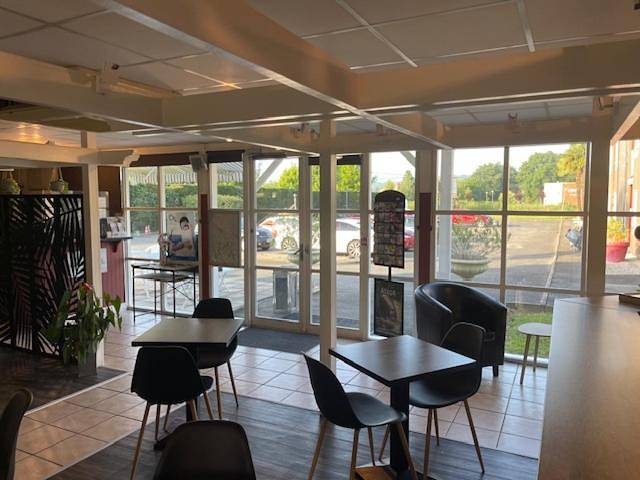 Hôtel pour 4 personnes, avec jardin à Lescar - 3