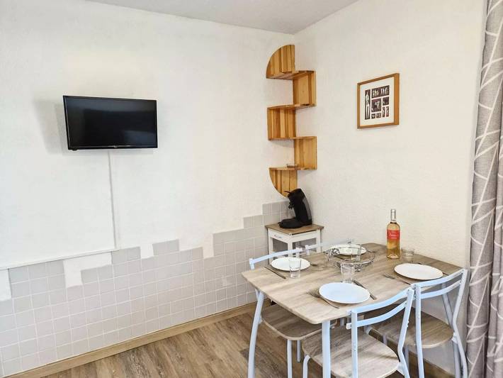 Location de vacances pour 6 personnes, avec piscine ainsi que vue et terrasse dans Plage Robinson - 4