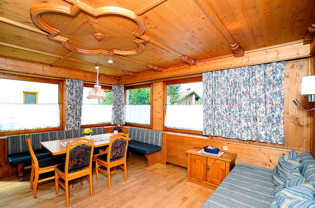 Vakantiehuis voor 18 personen met balkon in Juns, Hintertux