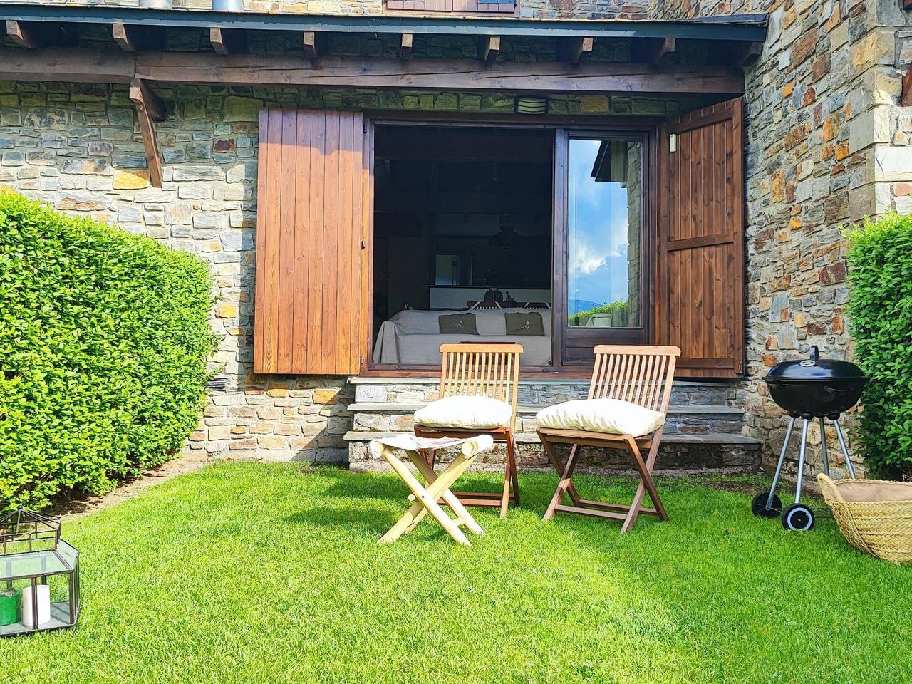 Townhouse 3 rooms Fireplace, Garden, Bbq, Views & Wi-Fi in La Masella, Alp