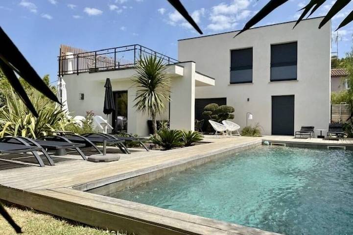 Villa pour 6 personnes, avec terrasse et jardin à Six-Fours-les-Plages