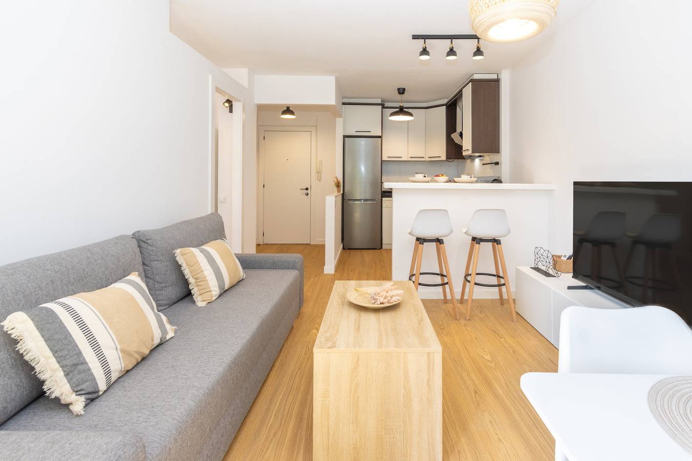 Appartement entier, Apartamento familiar con piscina junto a la playa in Central Lloret de Mar, Lloret de Mar