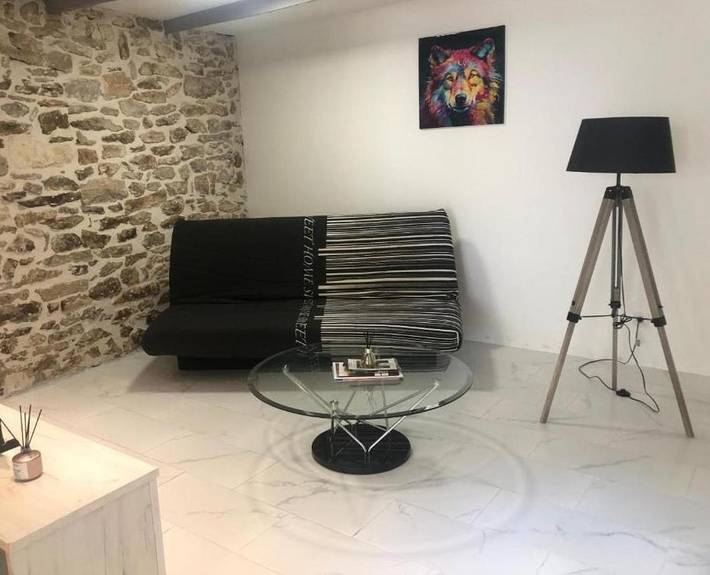 Gîte pour 4 personnes, avec terrasse à Saint-Paulet-de-Caisson