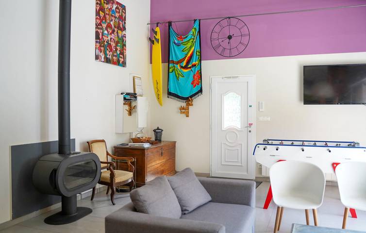 Charmantes Apartment in der Nähe von La Charente (2 km) mit Waschmaschine und Parkplatz in Tonnay-Charente, Rochefort und Umgebung