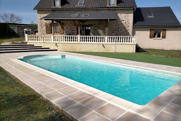 Location de vacances pour 12 personnes à Saint-Mesmin (Dordogne)