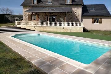 Location de vacances pour 12 personnes à Saint-Mesmin (Dordogne)