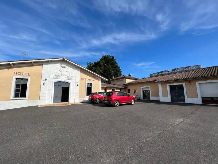 Chambre d’hôte pour 2 personnes, avec jardin et jacuzzi à Listrac-Médoc
