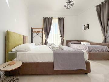 Chambre d’hôte pour 4 personnes, avec terrasse et vue à Noto