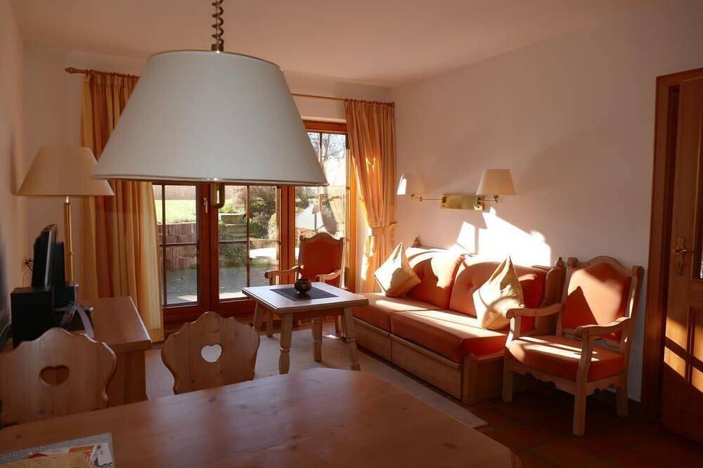 Ganze Wohnung, Landhaus am See App. 2 in Pönitzer See, Scharbeutz
