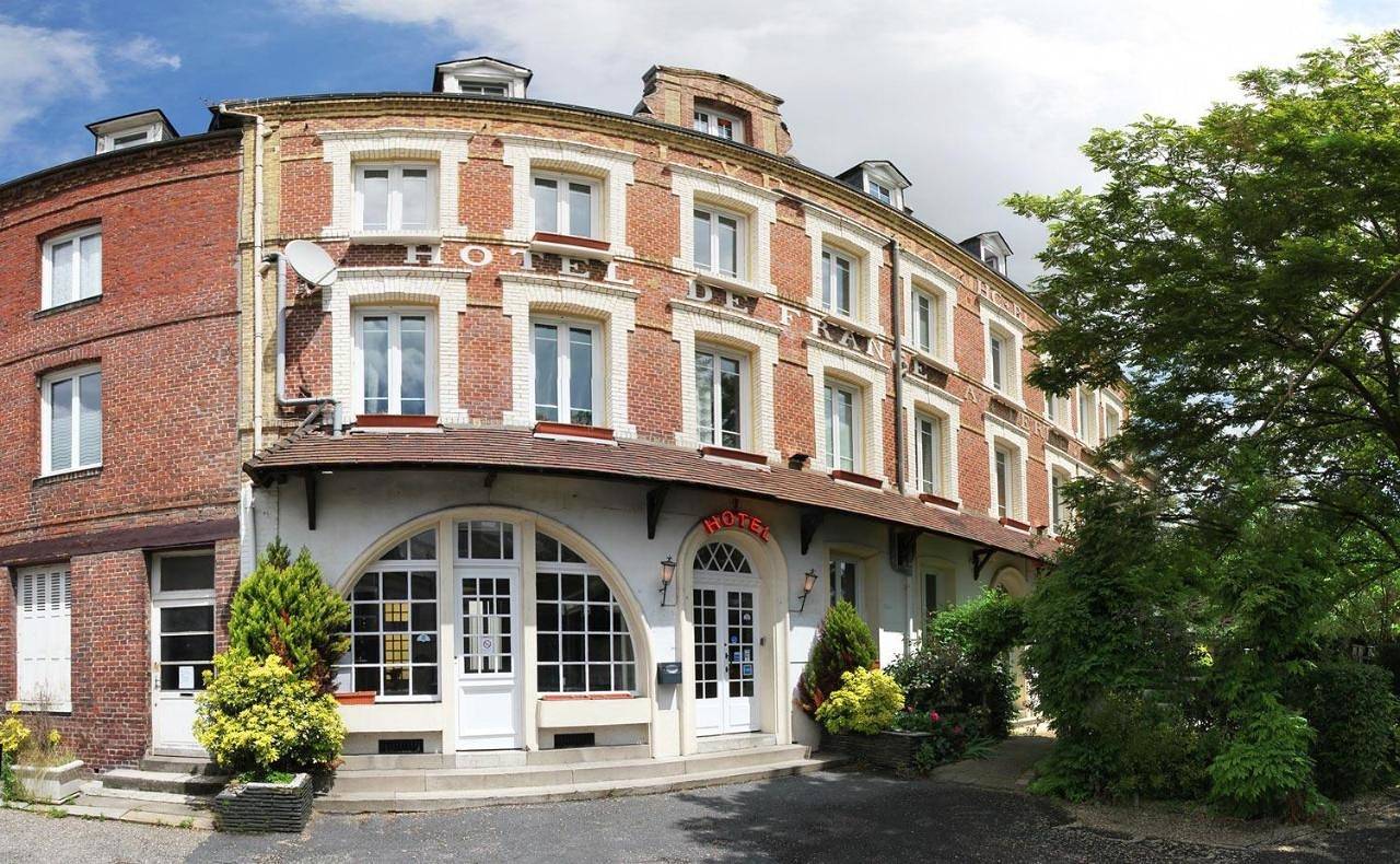 Hôtel de France in Lillebonne, Région du Havre