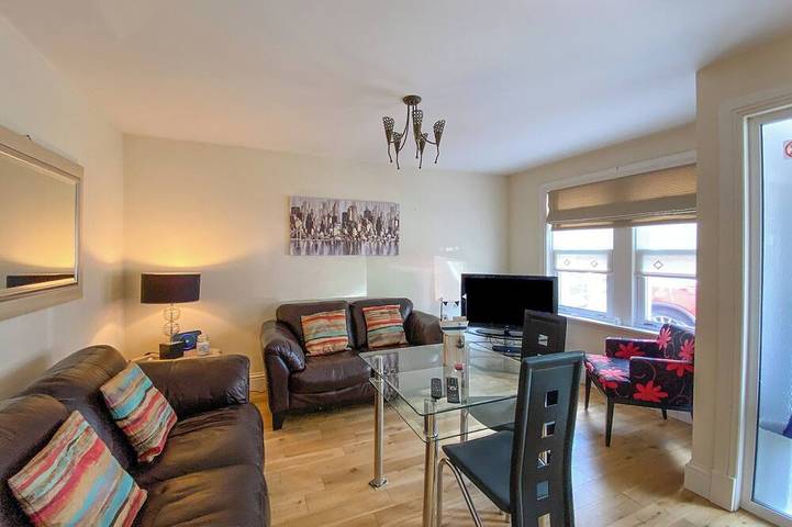 Holiday rental for 4 people, with garden, with pets in Largs